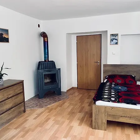 Maja Apartment *